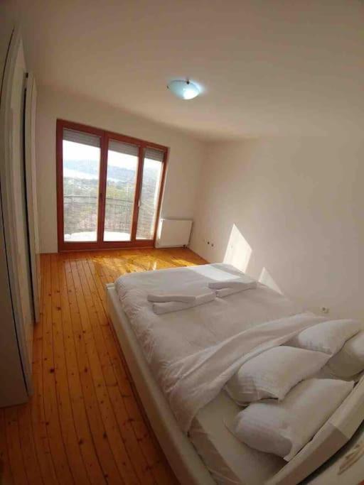Casa Farmak - 4 Bedroom Lux Apartment With Infinity Pool & Lake View Ohri Dış mekan fotoğraf