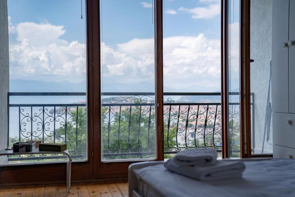 Casa Farmak - 4 Bedroom Lux Apartment With Infinity Pool & Lake View Ohri Dış mekan fotoğraf